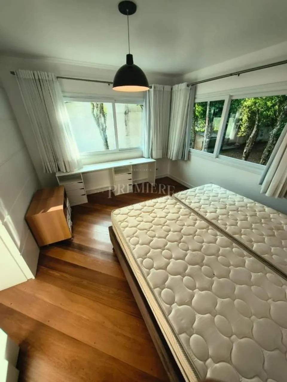 Будинок на 5 кімнат із балконом і 400 м² — photo 25