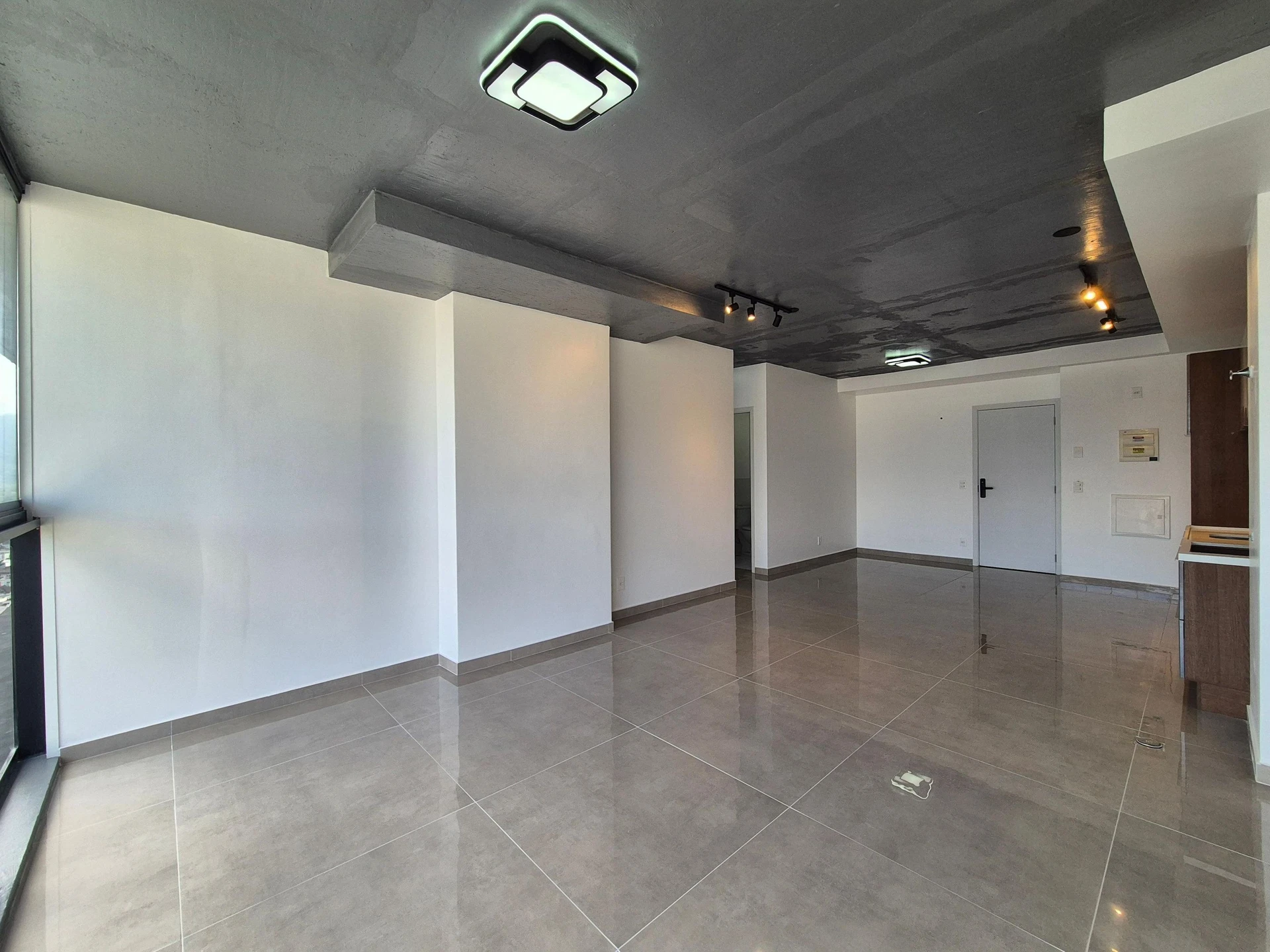 Washing machine in a 2-bedroom apartment, 84 m² — photo 21