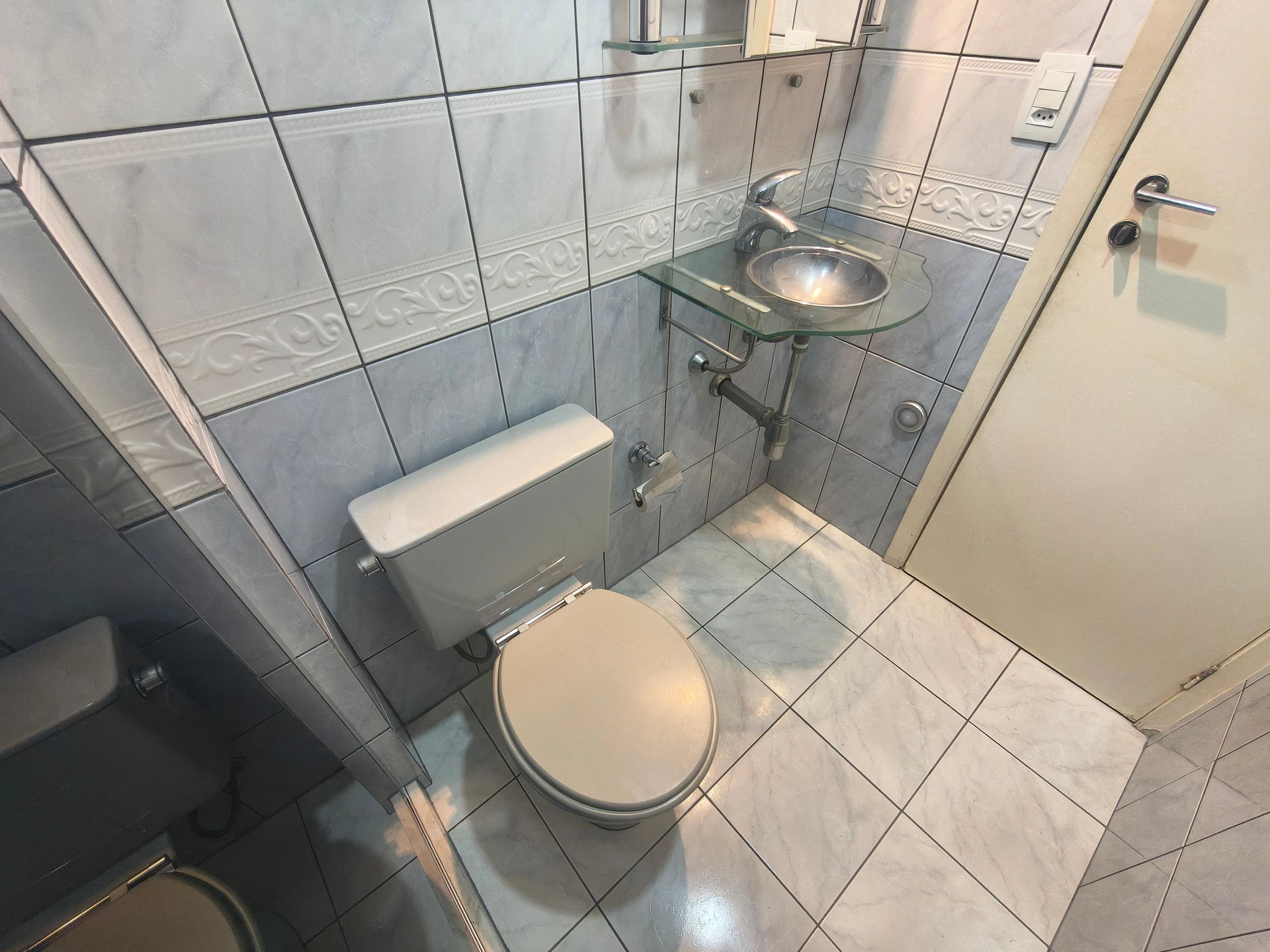 Балкон з грилем та 2 спальні: квартира 129 м² — photo 54