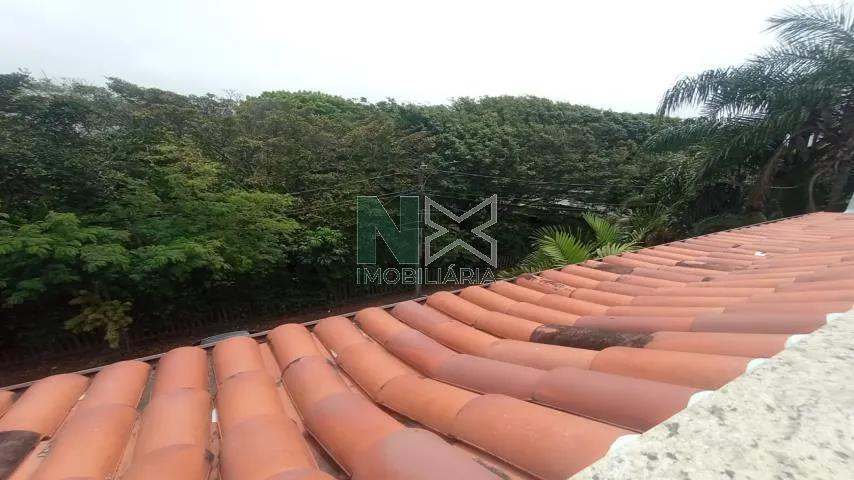 200 m² house with a grill on the balcony and a garden — photo 35