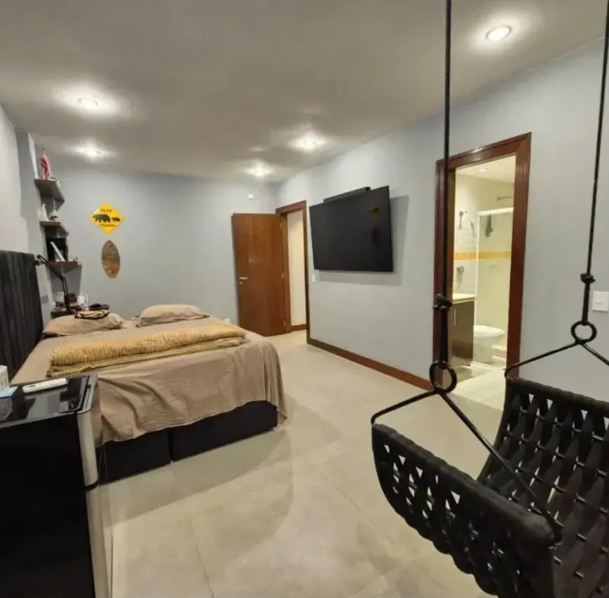 Furnished apartment, 115 m², with a home office — photo 15