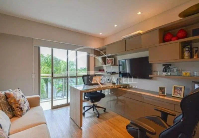 Furnished apartment with 4 en-suite bedrooms — photo 13
