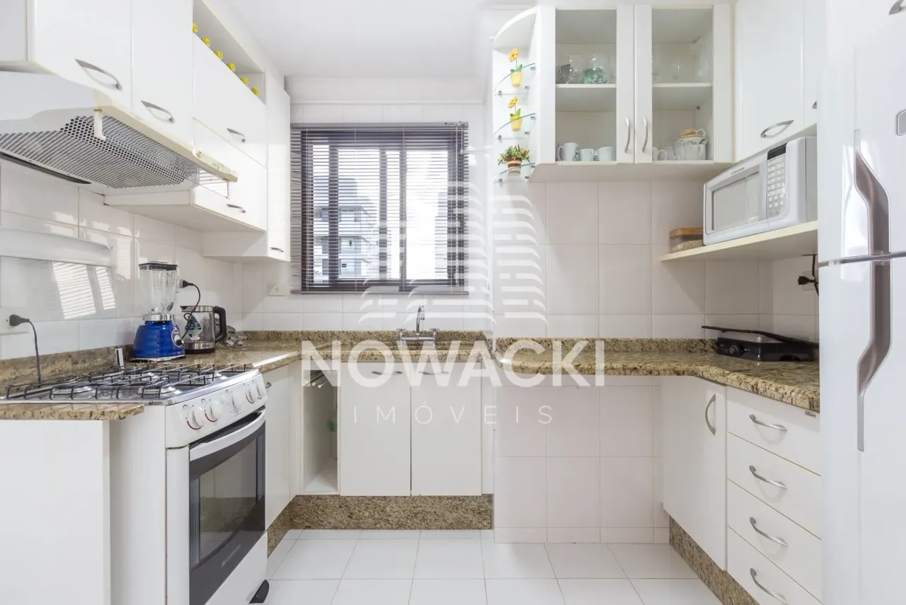 Semi-furnished 2-bedroom apartment with 2 bathrooms — photo 2