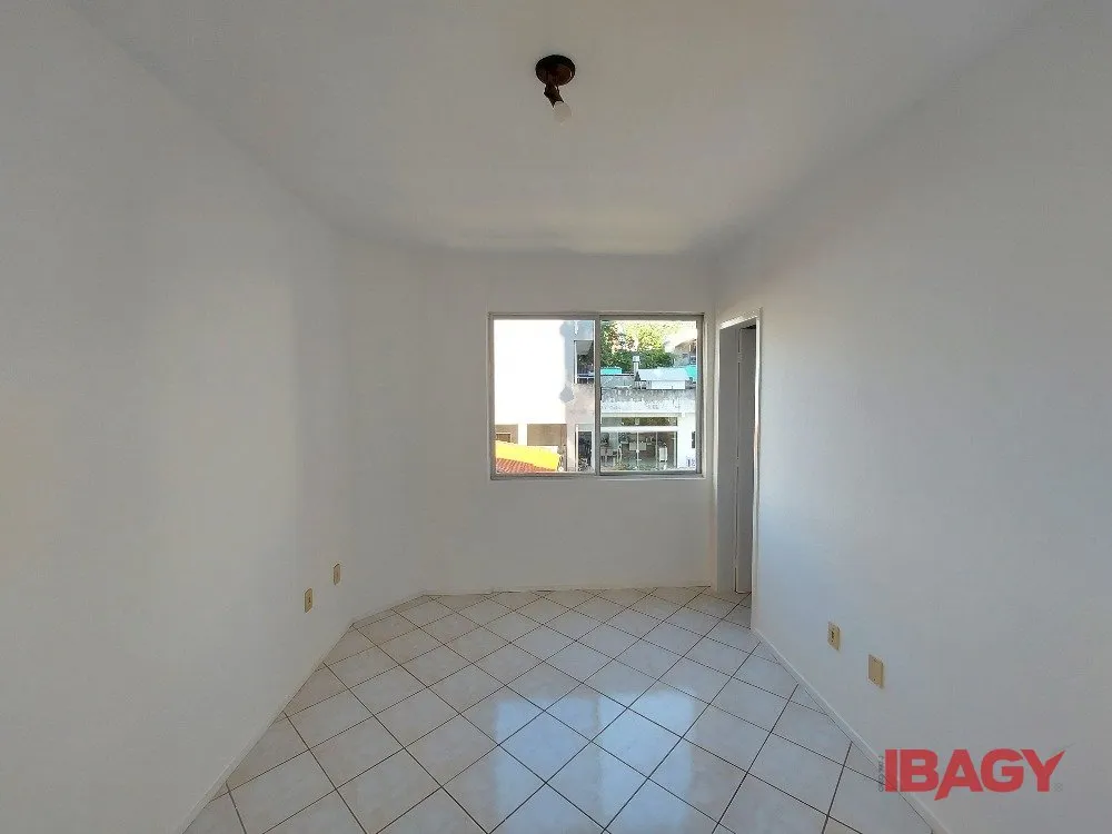 Apartamento com 2 quartos e sacada de 55 m² — photo 6