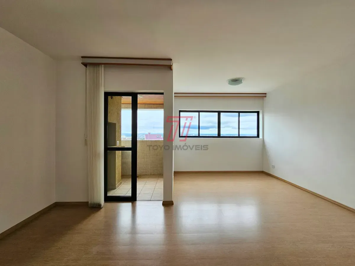Rental apartment with 3 bedrooms and a balcony — photo 3