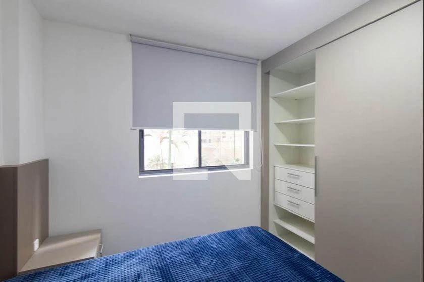 Furnished 1-bedroom apartment with an electric mini-kitchen — photo 20