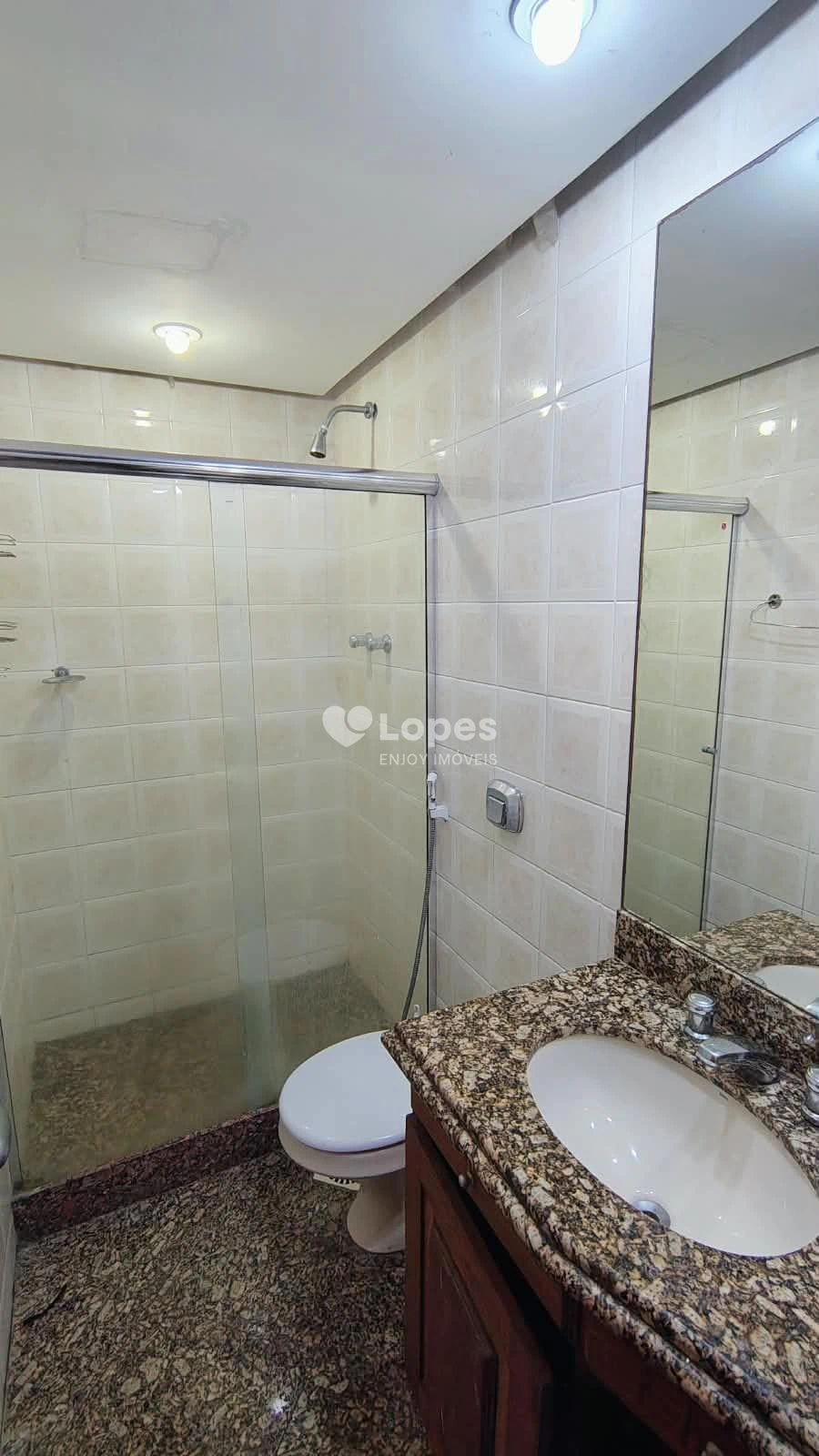 Квартира с 3 спальнями и грилем на балконе — photo 27