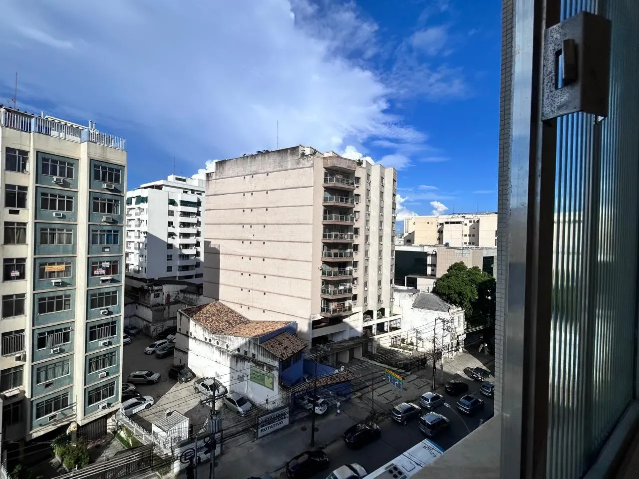 2-bedroom apartment with 2 bathrooms and 1 parking spot — photo 17