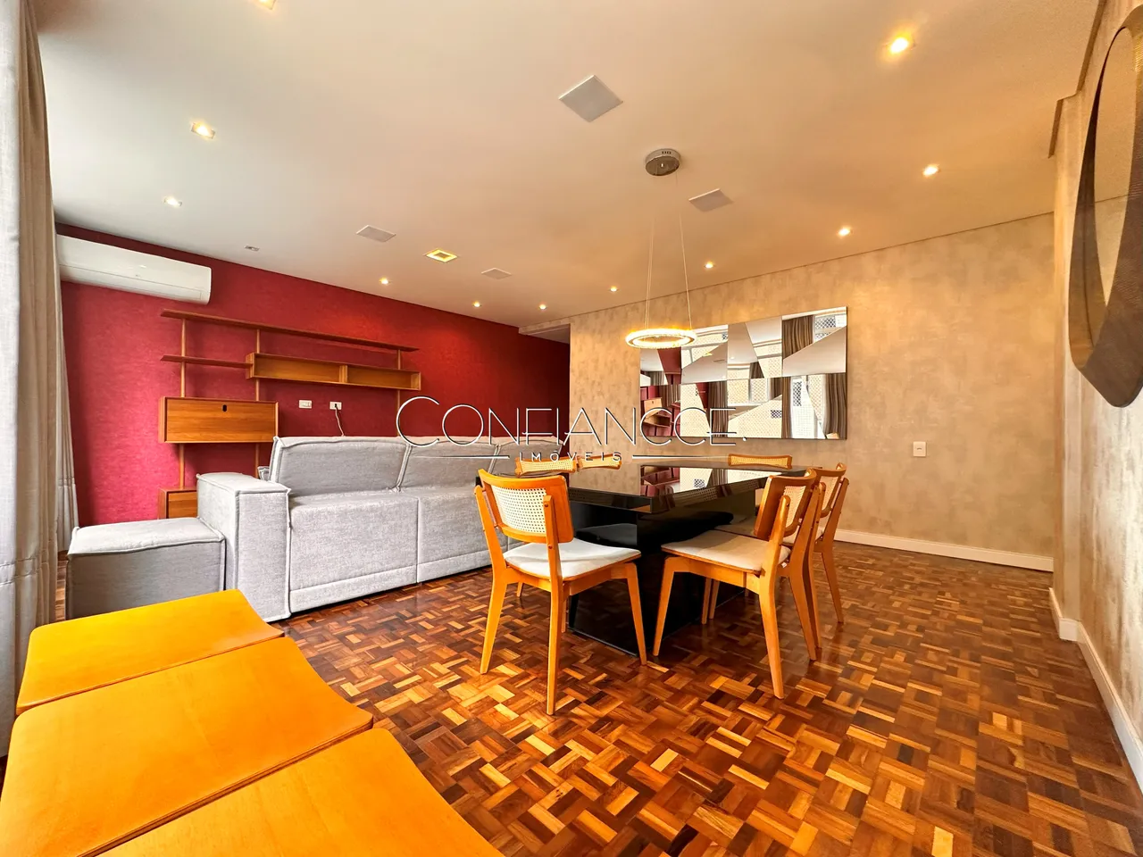 Apartamento en alquiler con 3 habitaciones y 137 m² — photo 4