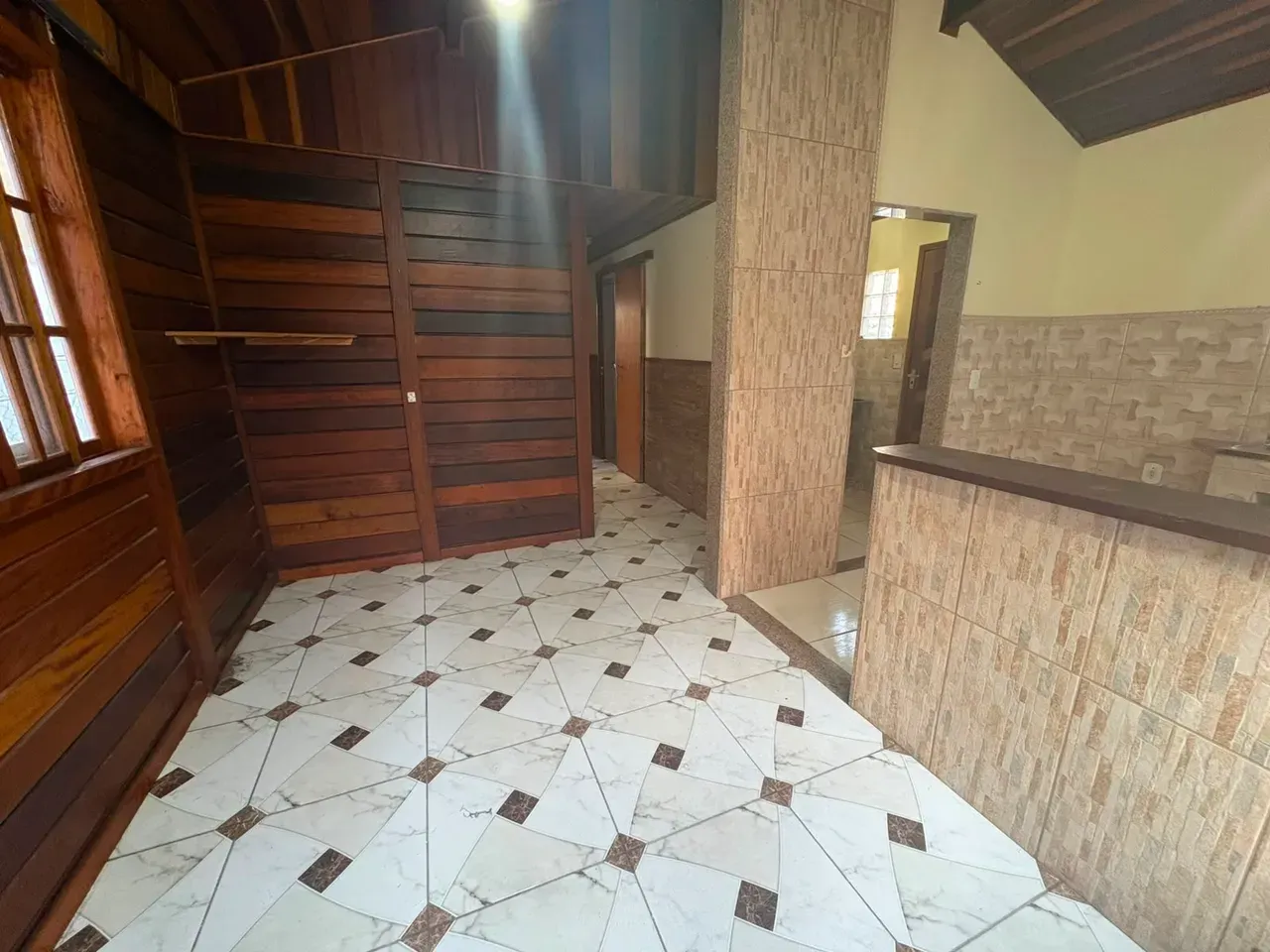 Unfurnished house with a gas kitchen and 2 bedrooms