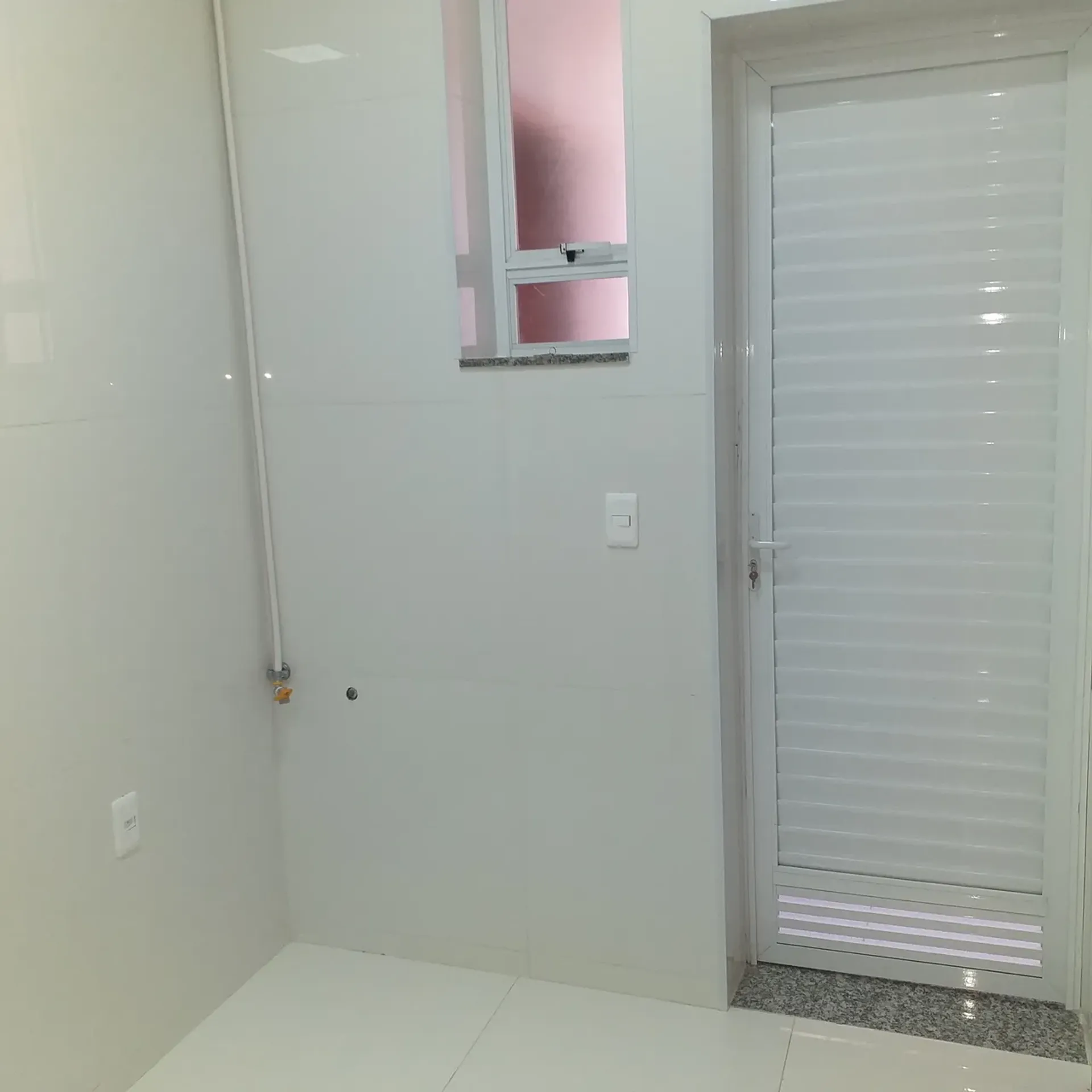 Apartamento de 2 dormitorios y 3 baños, 78 m² — photo 37