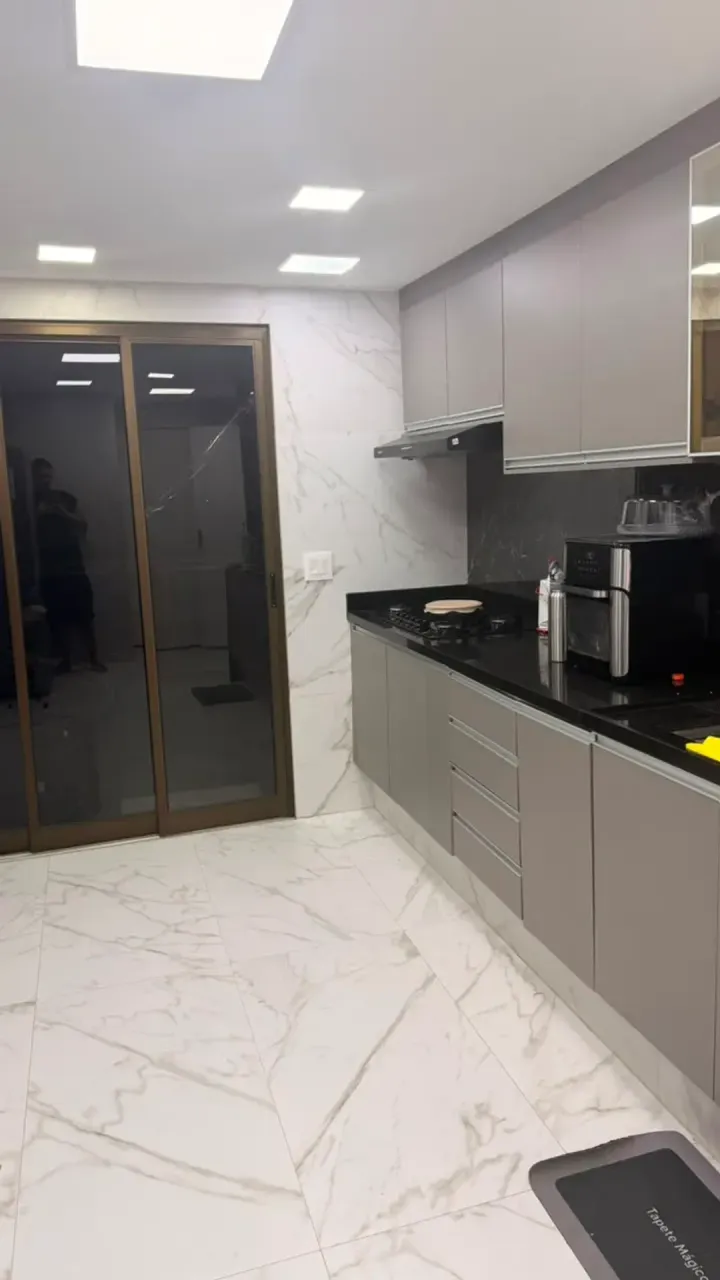 Cobertura duplex de 236 m² com churrasqueira na varanda — photo 3