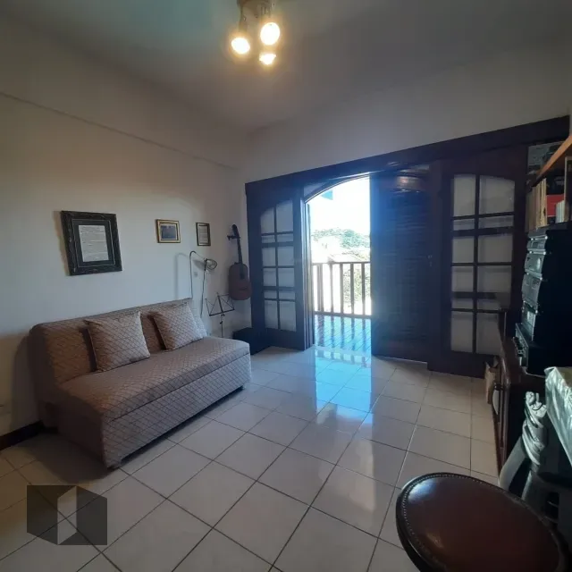 House with 4 bedrooms and 5 bathrooms, 5 parking spots — photo 22