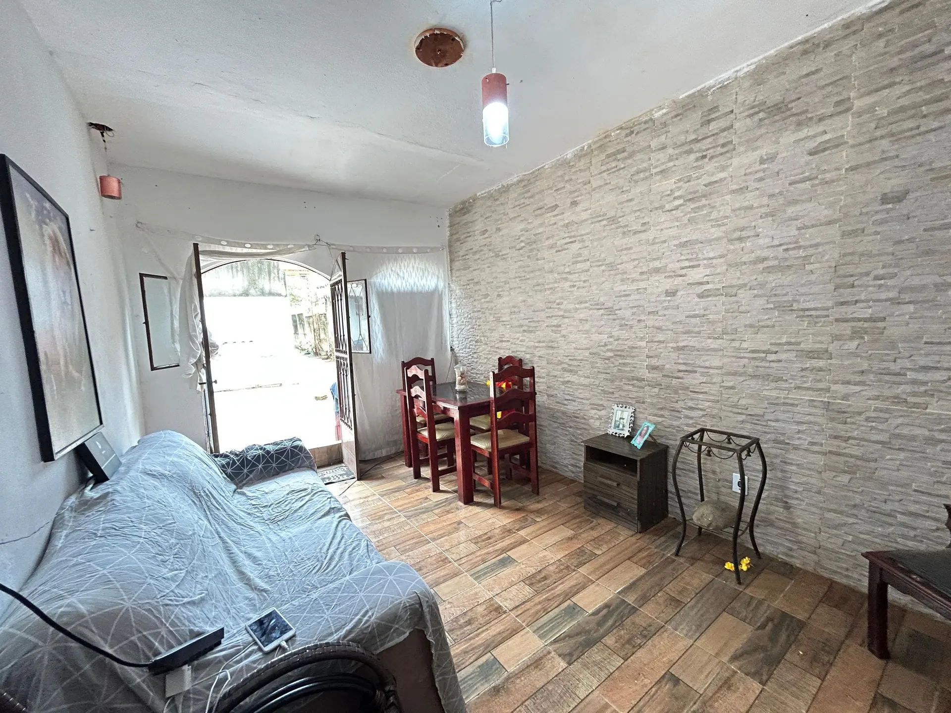 House for rent with 2 bedrooms, balcony and yard — photo 7
