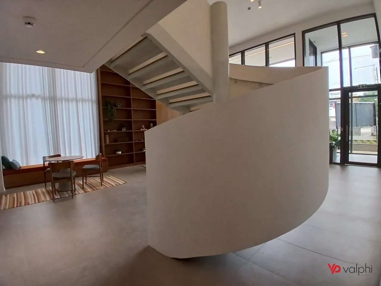 Home office in a one-bedroom apartment, 32 m² — photo 54
