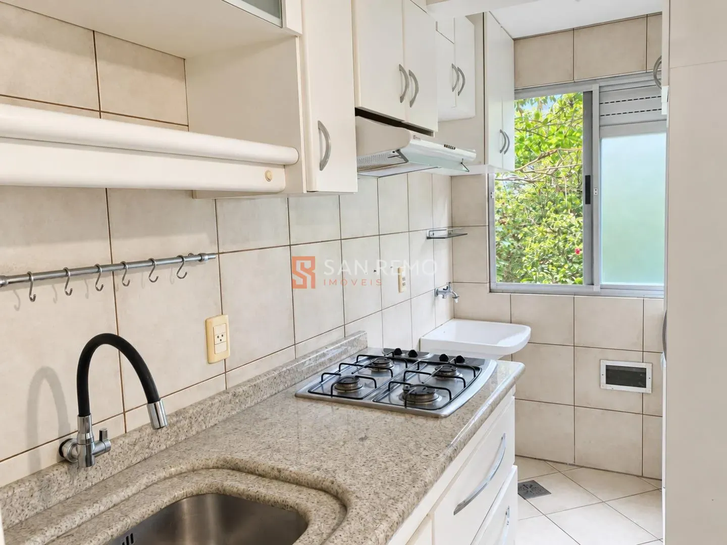 Furnished apartment, 67 m², with a private BBQ