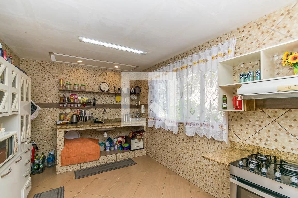 Furnished 227 m² house with a private garden — photo 41