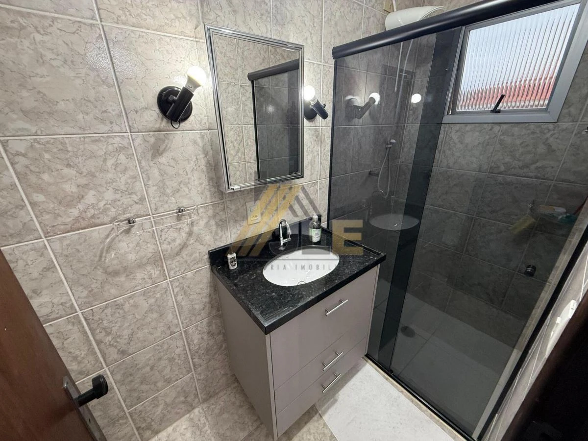 Furnished house with 3 bedrooms and an en-suite — photo 3