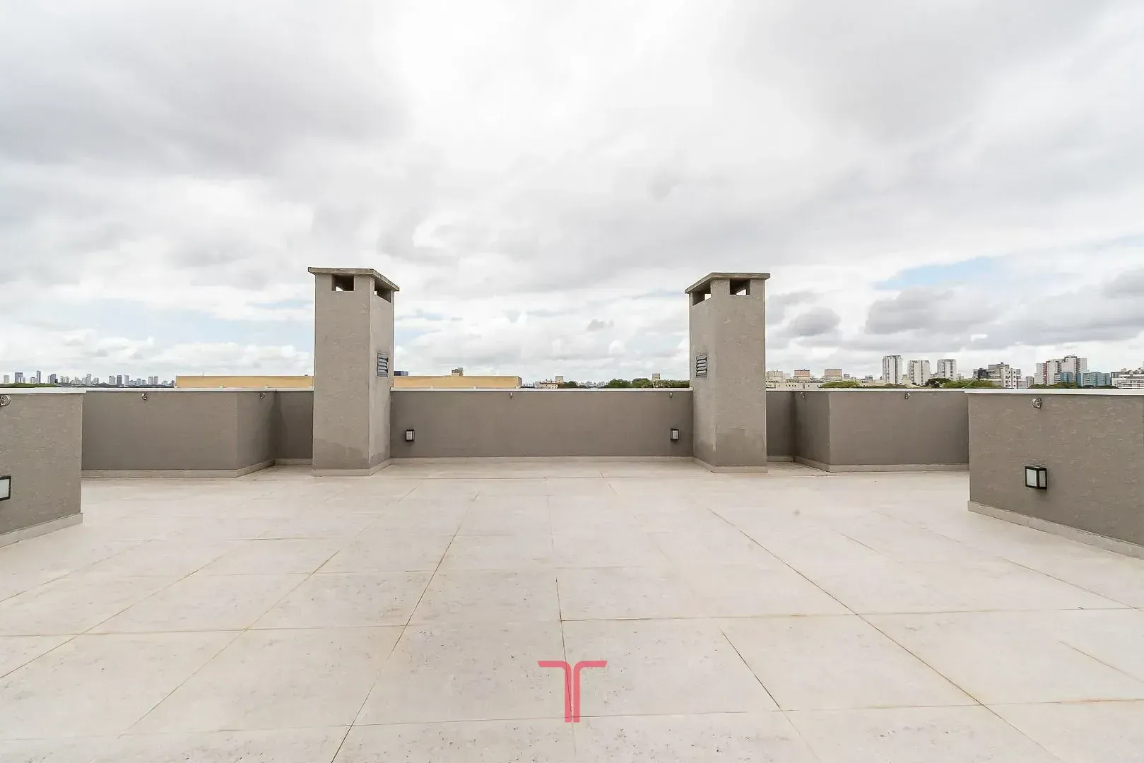 Furnished 1-bedroom apartment with 34 m² and balcony — photo 42