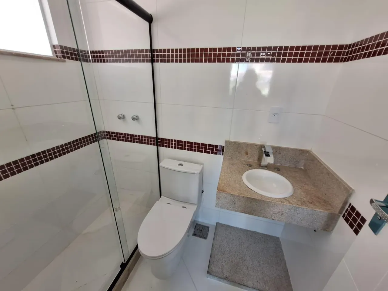Rental house with 5 bedrooms and 5 bathrooms — photo 6