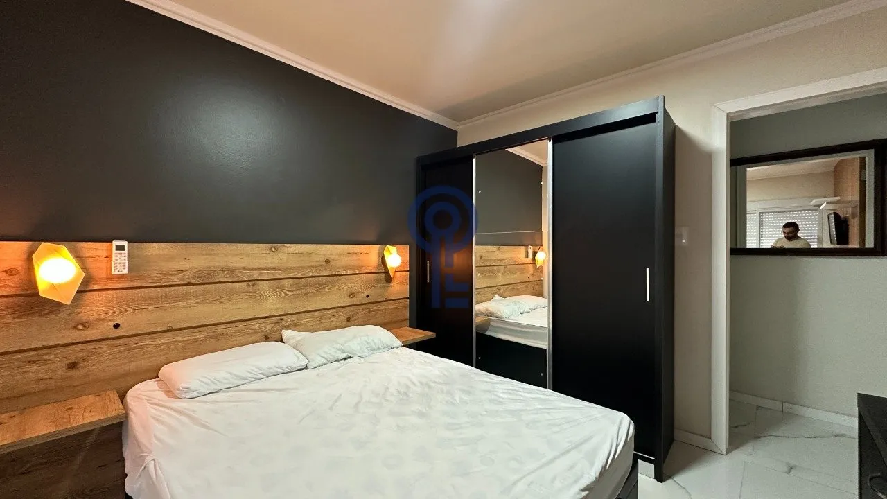 Apartamento mobiliado de 2 dormitórios com suíte e 1 vaga — photo 7