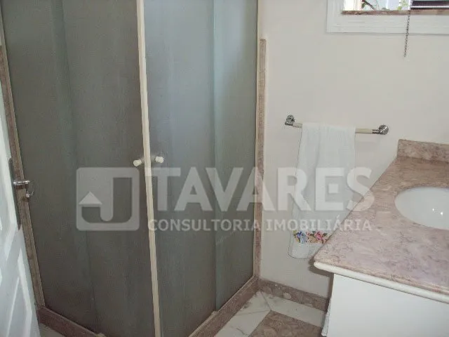 Furnished house with 5 bedrooms and 3 bathrooms — photo 36