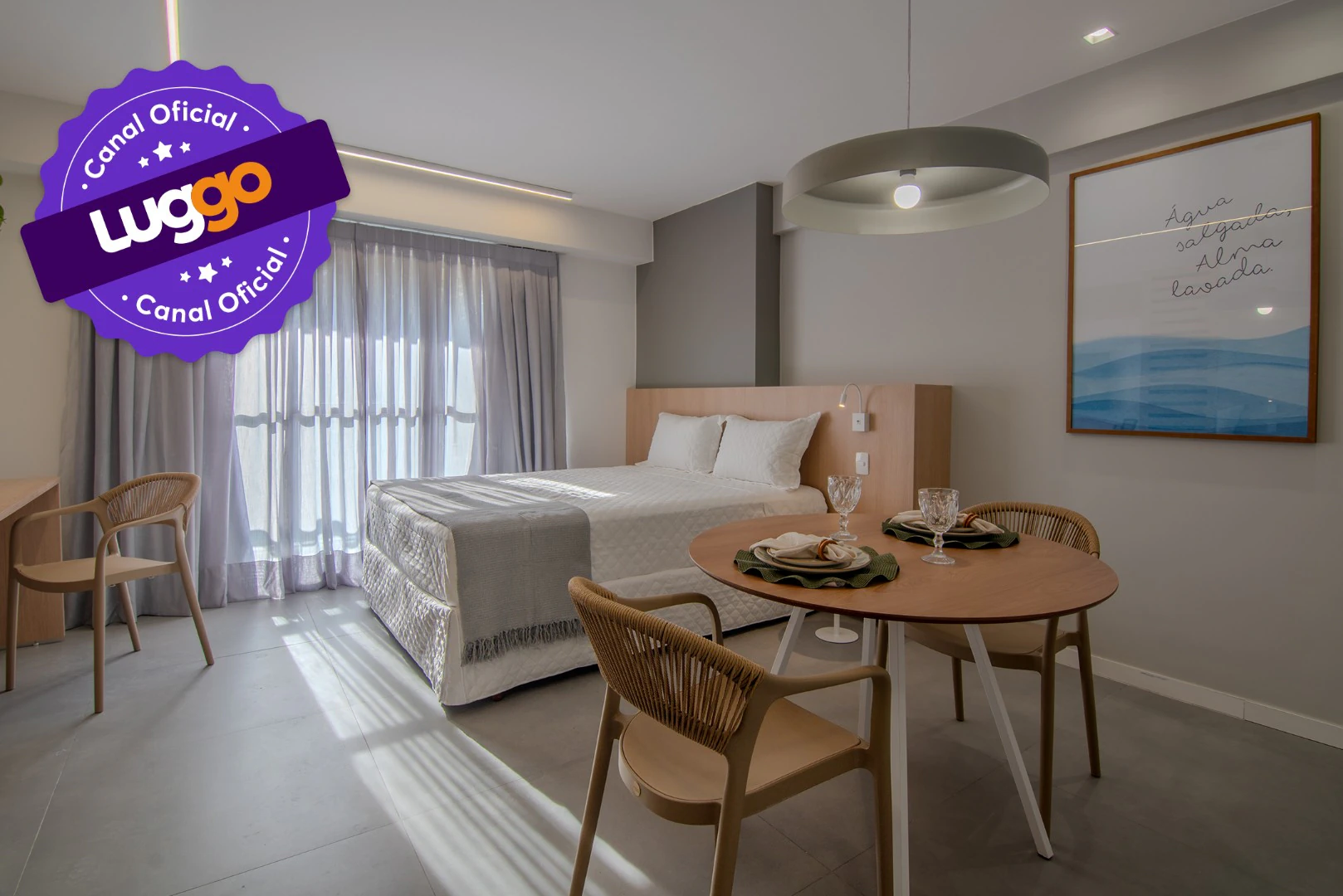 Furnished studio with balcony and city water view