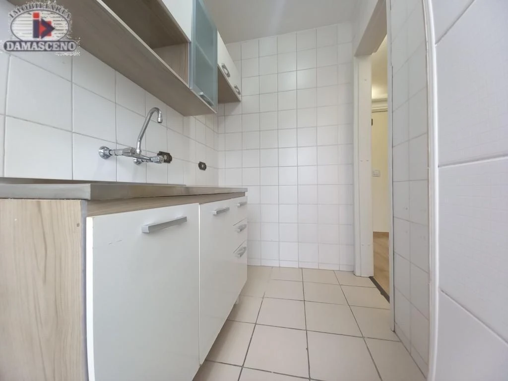 Apartamento de 41 m² com banheira e máquina de lavar — photo 3