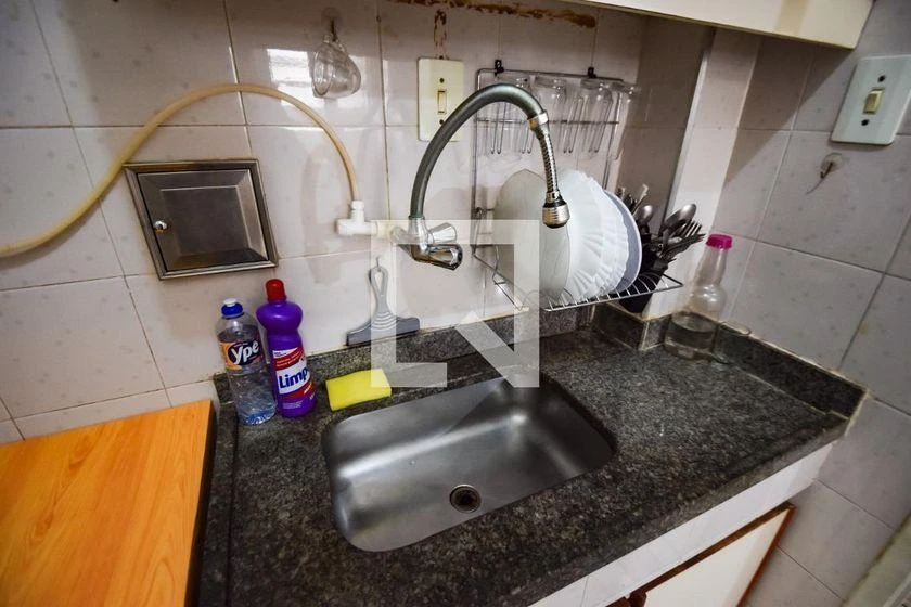 65 m² apartment with a washing machine and a bathtub — photo 11