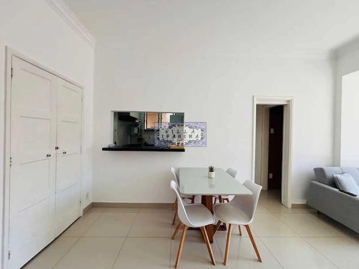 Furnished 1-bedroom apartment with ready-to-use desk — photo 21