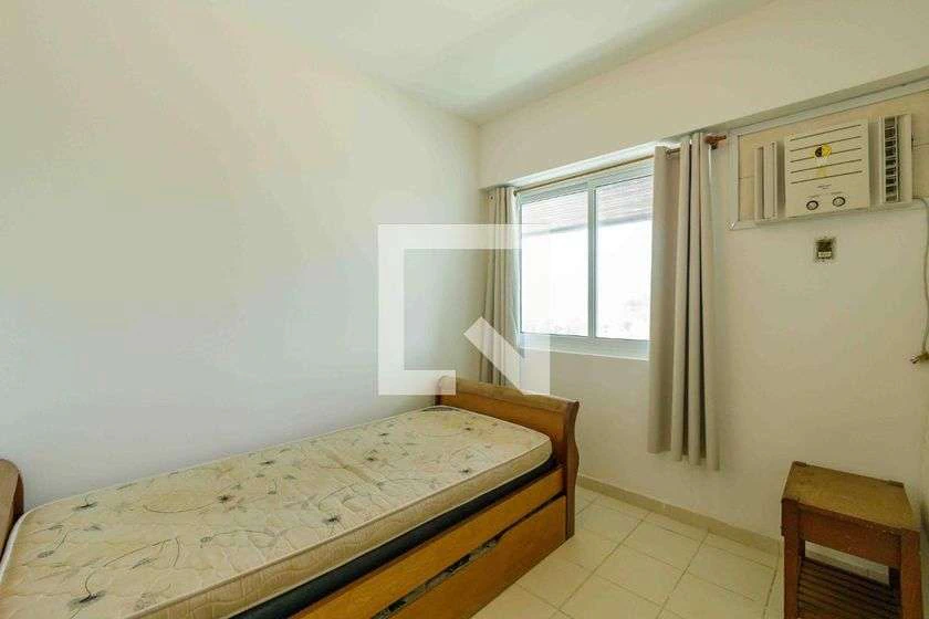 Furnished 73 m² apartment with 2 en-suite bedrooms — photo 6