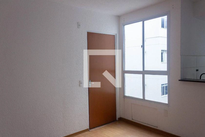 2-bedroom apartment in a building with a pool — photo 20
