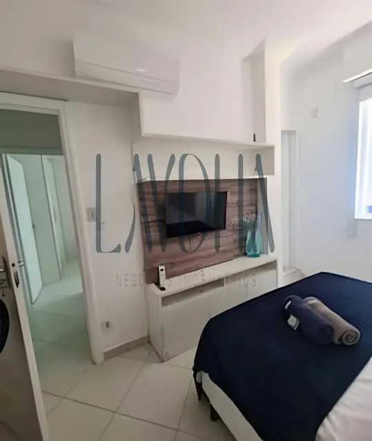 Furnished apartment, 81 m², with a water view — photo 16