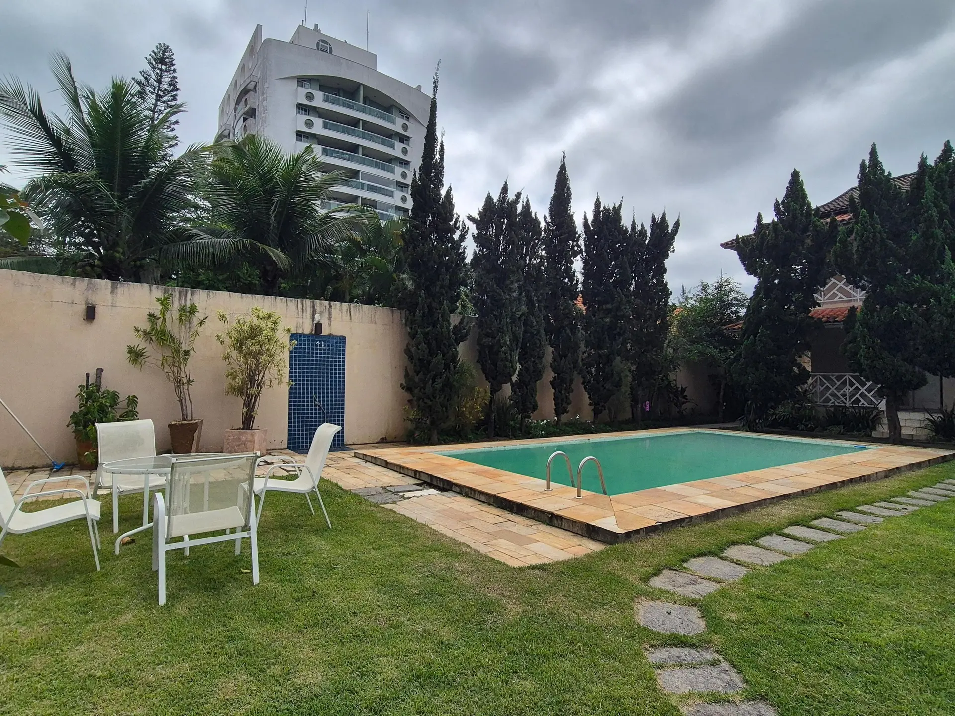 4-bedroom house with a garden in Rio de Janeiro — photo 19