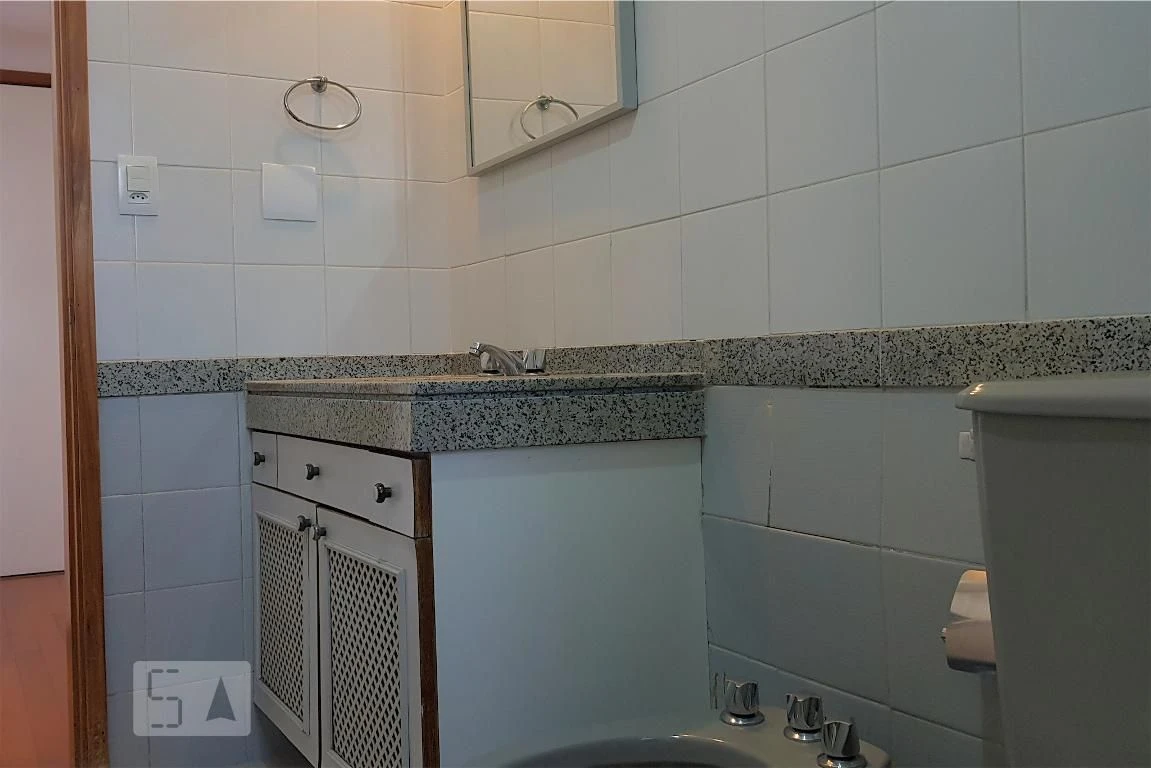 Apartment, 99 m², with a jacuzzi — photo 43