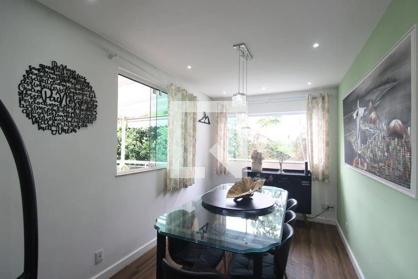 House for rent with 3 en-suite bedrooms and 200 m² — photo 9
