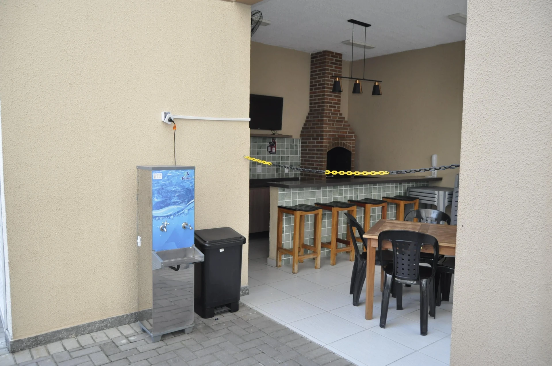 Вид на горы и 1 спальня: квартира 42 м² — photo 2