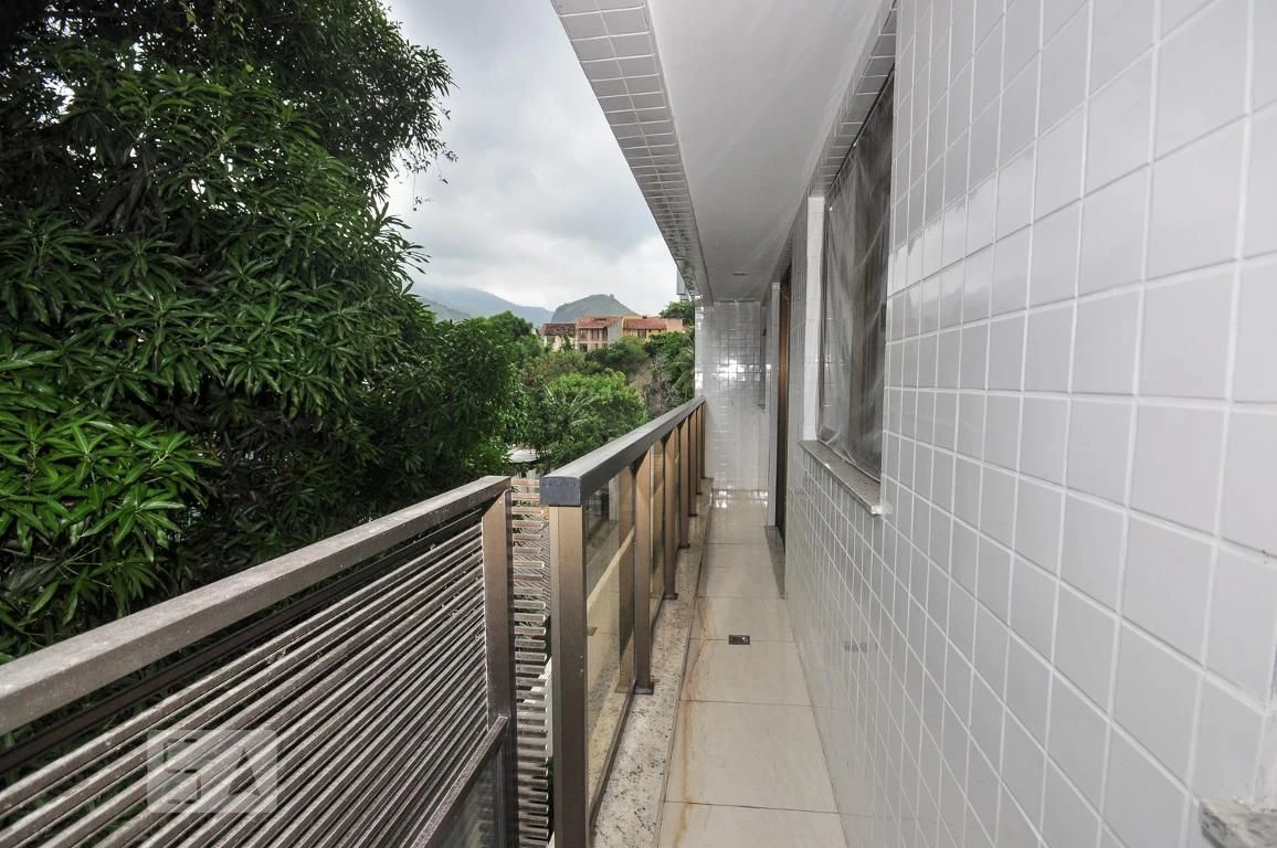 Floor-to-ceiling windows in a 2-bedroom apartment, 60 m² — photo 27
