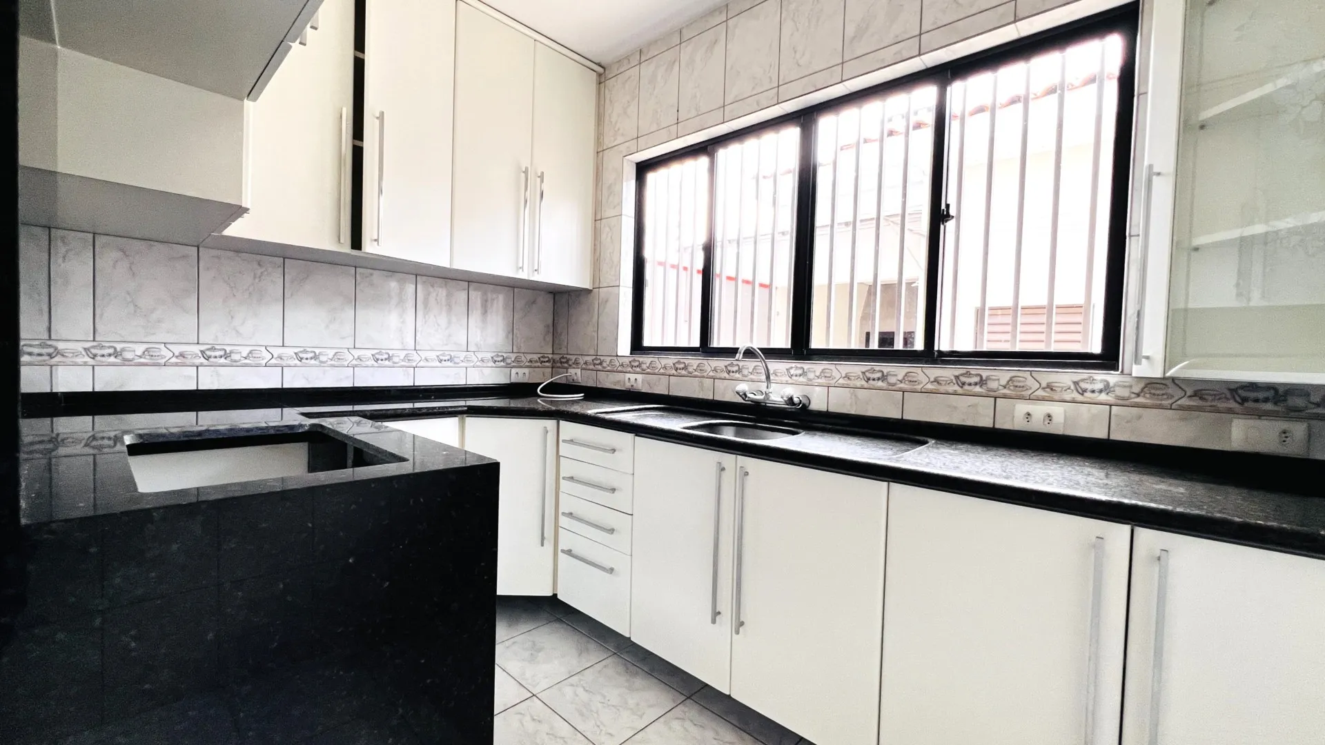 3 quartos e varanda gourmet: casa de 130 m² — photo 4