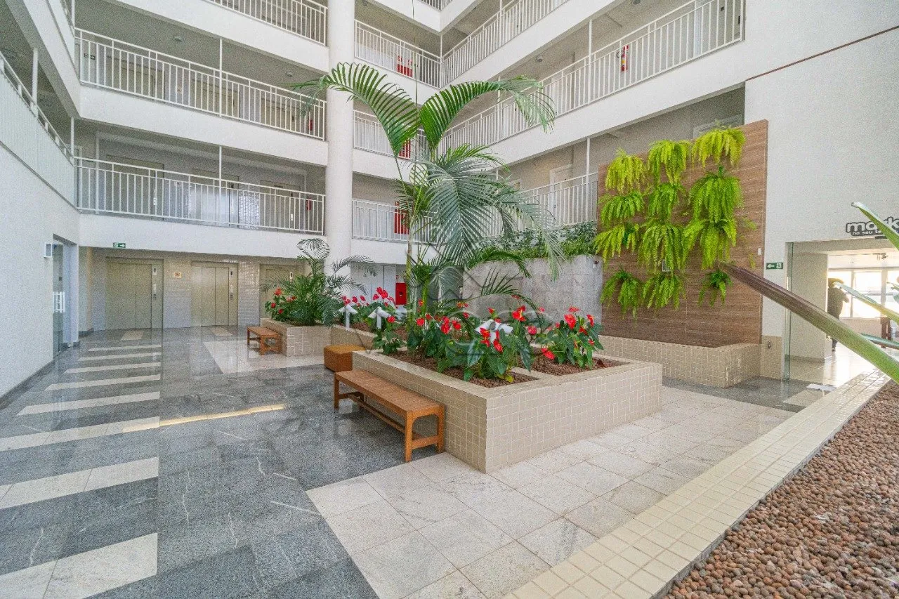 1-bedroom apartment with a balcony — photo 23