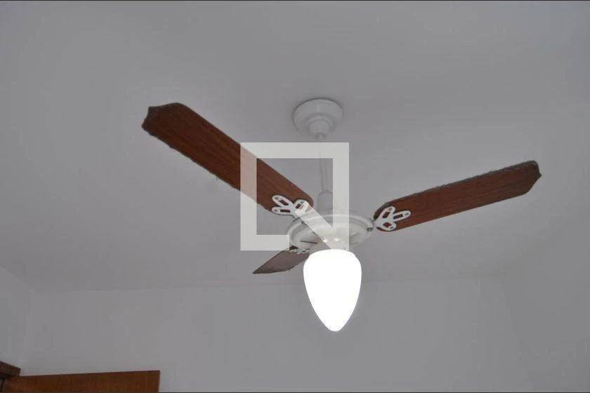 2-bedroom apartment in a building with a gym — photo 40