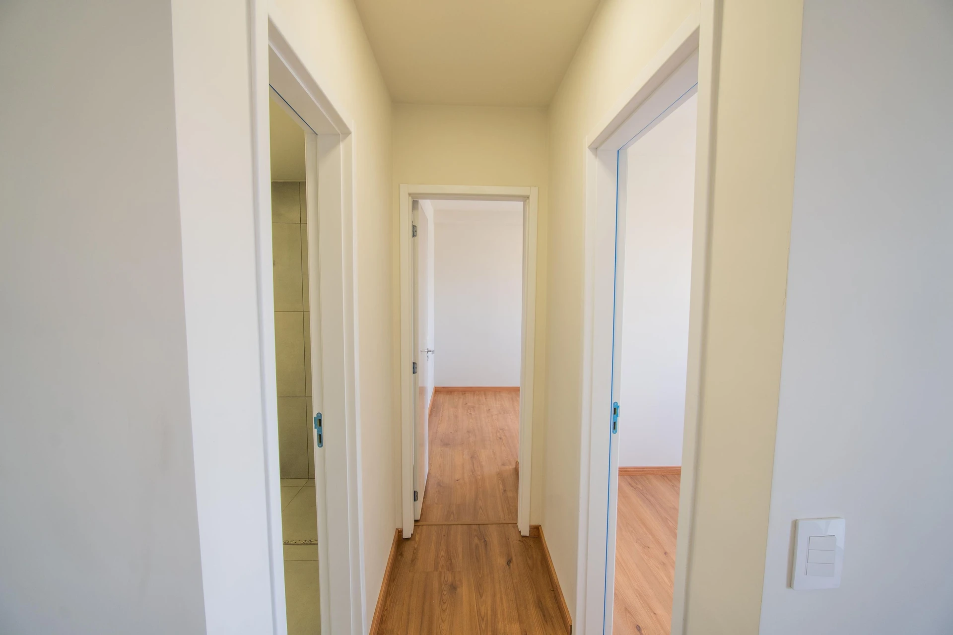 2-bedroom apartment in a building with a sauna — photo 27