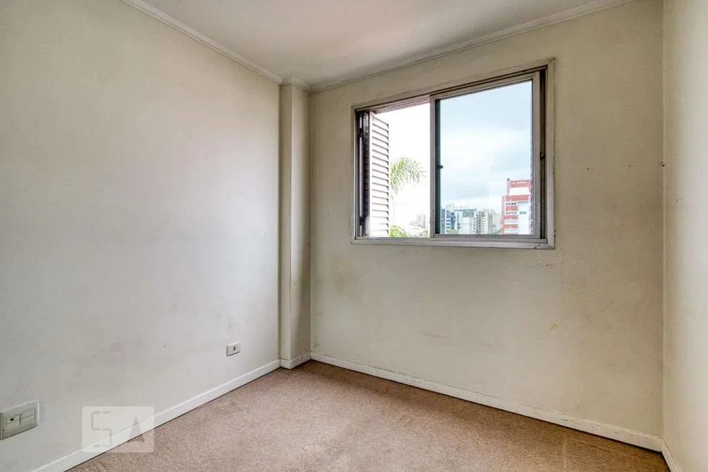 Home office in a 3-bedroom apartment, 170 m² — photo 14