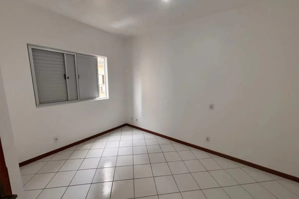 3-bedroom apartment, 1 with its own bathroom, 85 m² — photo 20