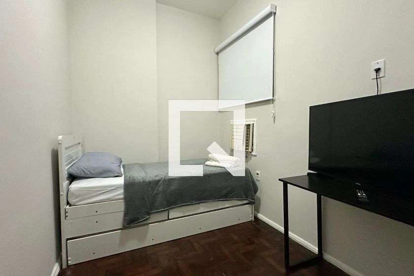 Furnished 50 m² apartment with 2 bedrooms and separate kitchen — photo 19