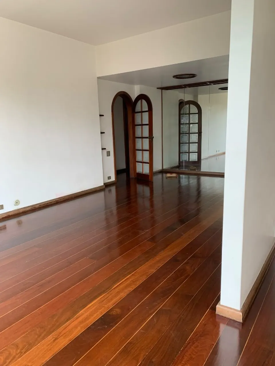 150 m² apartment with a washing machine and a mountain view