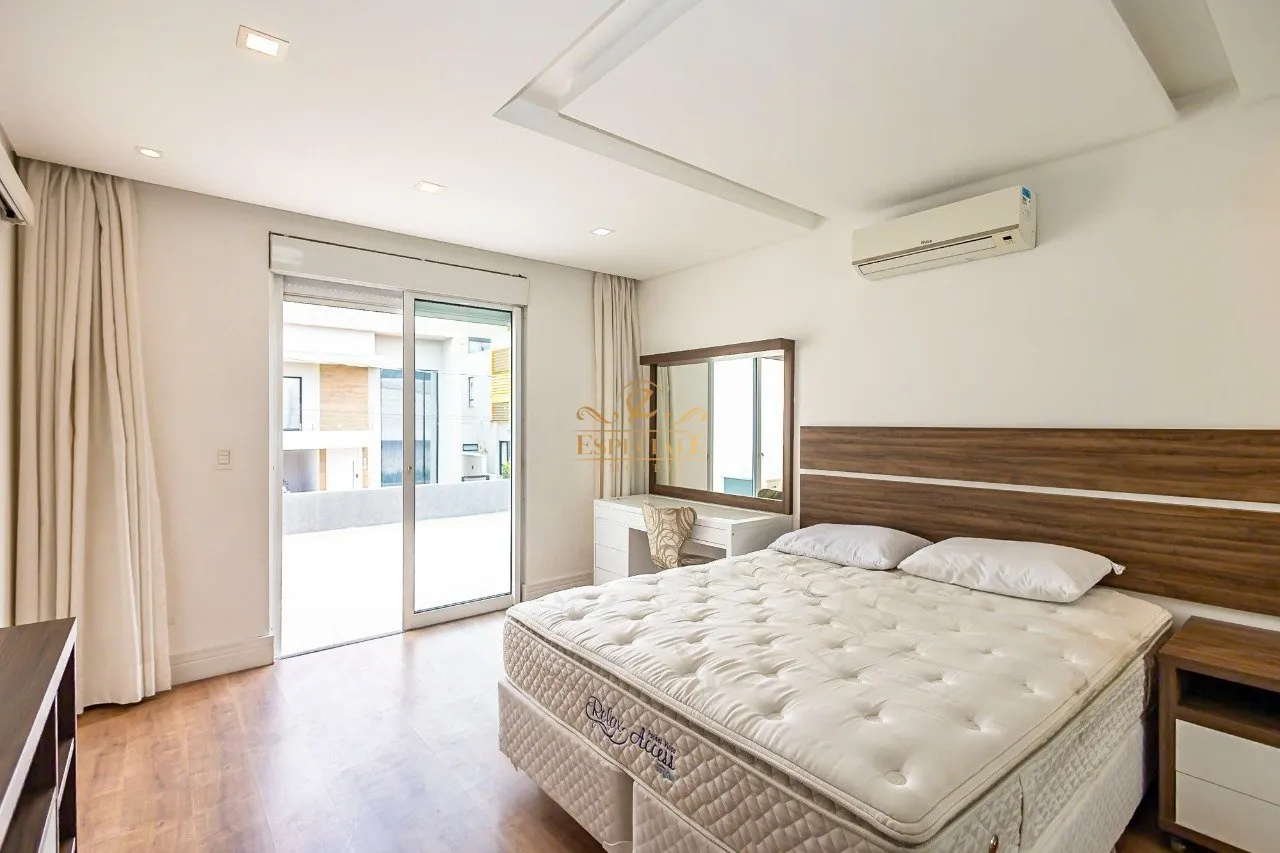 Condo house with 4 bedrooms and a private garden — photo 26