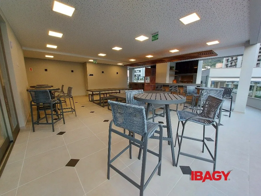 Apartamento de 2 dormitorios con balcón y parrilla — photo 29
