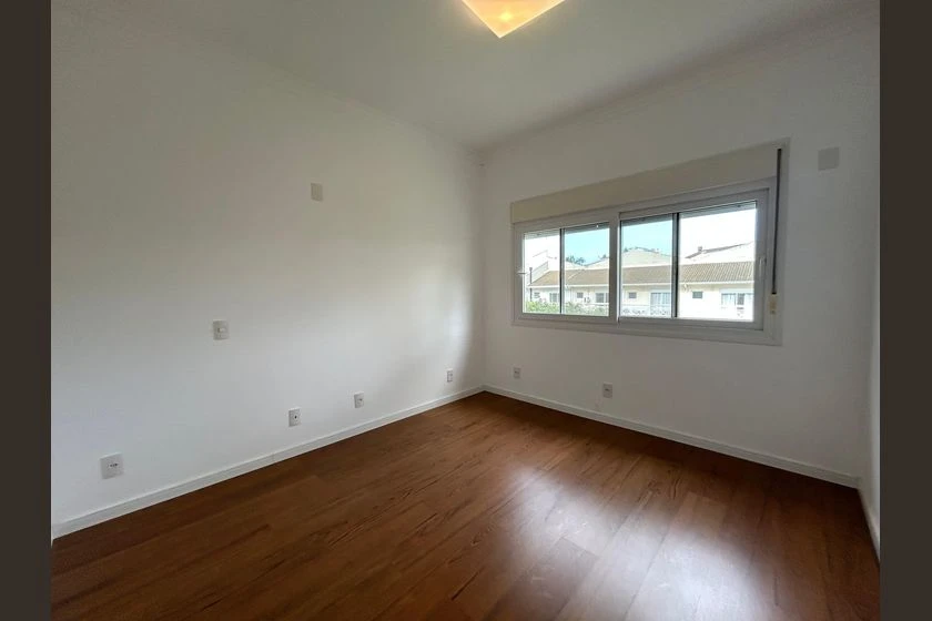 Casa com 4 quartos e jardim privativo — photo 5