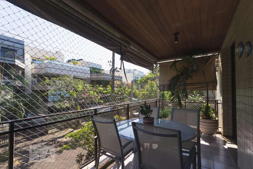 142 m² apartment with 3 bedrooms and 2 parking spaces — photo 9
